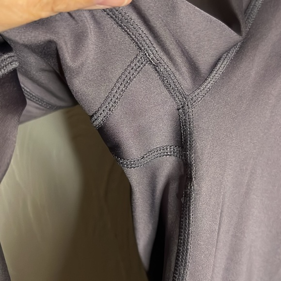 479. Fabletics Bra Top and Legging set in ~ size small - Picture 11 of 11